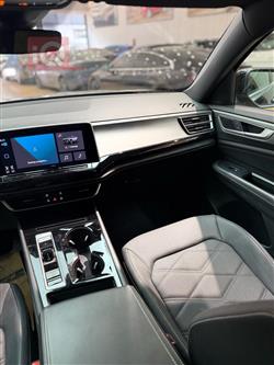 ڤۆڵکسواگن ئەتڵەس کرۆس سپۆرت